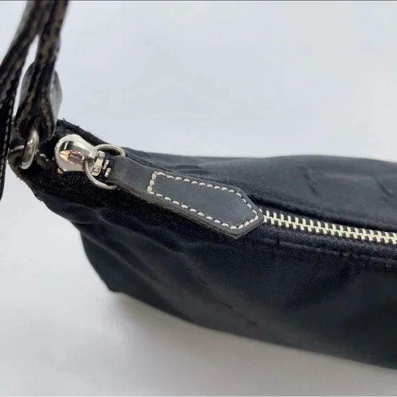 Auth Burberry Blue Label Nova Check Nylon Black Hand Bag - Picture 9 of 16